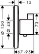 Hansgrohe Thermostat mit runder Frontplatte und seitlichem Anschluss. Abmessungen sind schematisch dargestellt, Maße für die Montage sind angegeben.